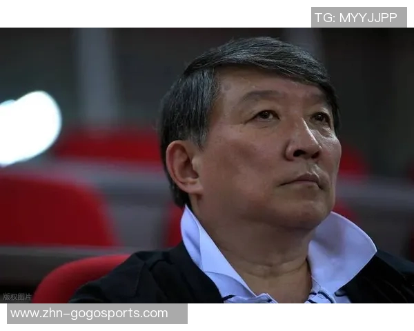 球迷热议李梦潘臻琦被弃宫鲁鸣强调年轻化是重建首要任务 球迷热议李梦潘臻琦被弃宫鲁鸣强调年轻化是重建首要任务